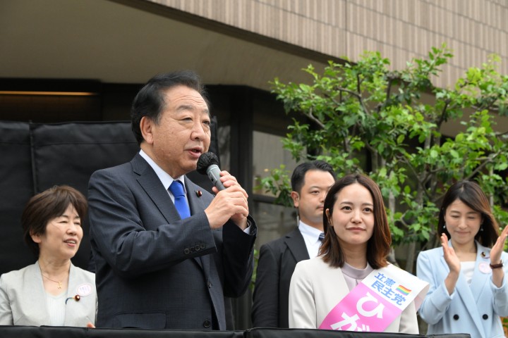 【品川】「(看護や介護の)現場が分かる候補を都政に」野田代表がひがしゆき候補を大井町で応援