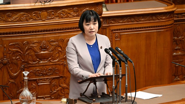岸真紀子