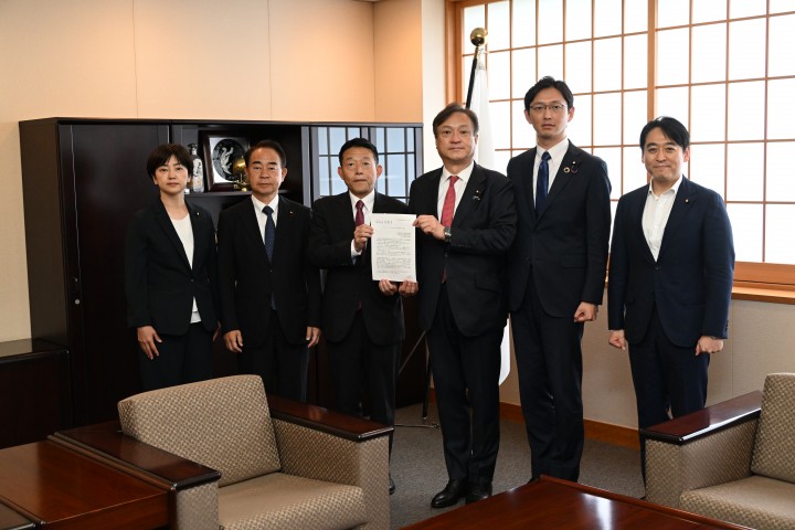 20260623メルコスールとのEPA交渉に関する要請を外務省に行う石垣のりこ参院議員