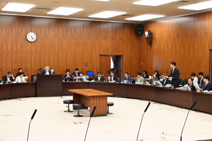20260526参院厚労委 健康保険法等改正案に対する修正案を公明党と共同提出