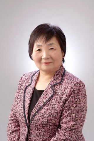 安田あけみ