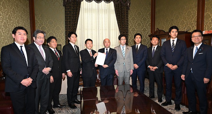 近藤和也 杉尾秀哉 梅谷守 山登志浩 物価高騰等を踏まえ、被災者生活再建支援金を倍増する「被災者生活再建支援法改正案」を衆院に提出