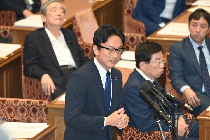 衆院政治改革特別委員会 山岸一生