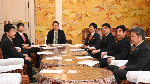 長妻昭 近藤和也 大西健介 山井和則 杉尾秀哉