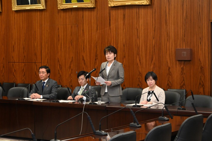 政治倫理審査会(政倫審) 吉川沙織