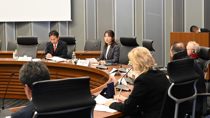 塩村あやか 核兵器廃絶に関する討論会