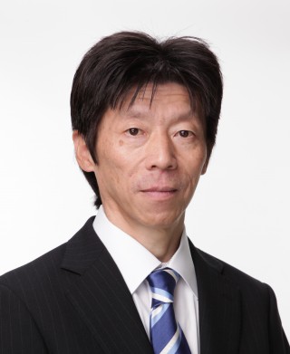 平岡実千男