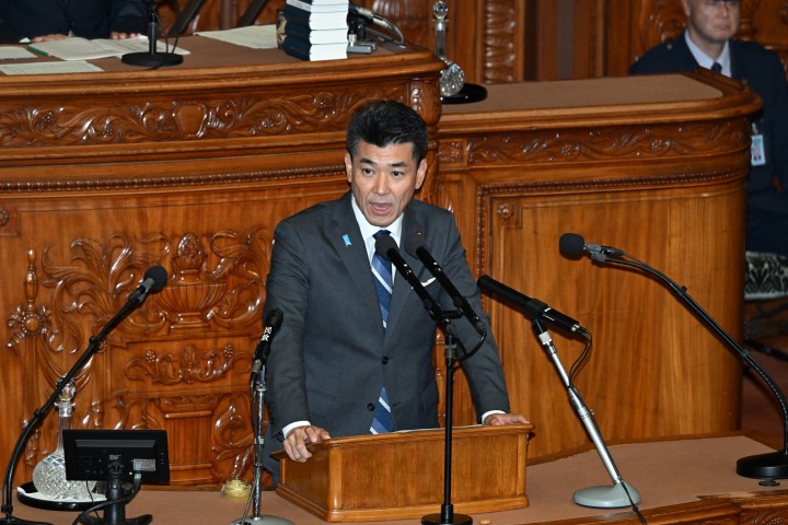 衆院本会議 泉健太 第213回通常国会