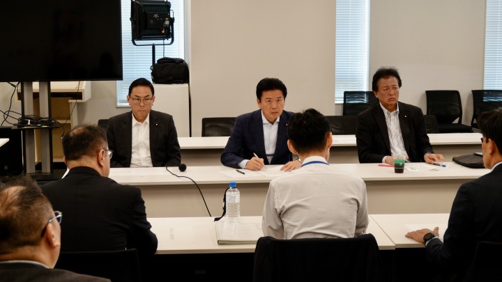 川崎重工潜水艦修理契約 架空請求・裏金、海自不適切接待 渡辺周 玄葉光一郎 篠原豪