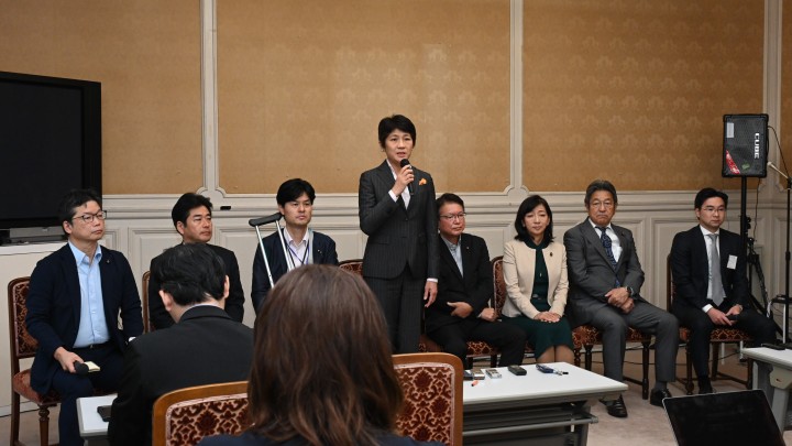 西村智奈美 長妻昭 山井和則 牧山ひろえ 杉尾秀哉 石橋通宏 柚木道義