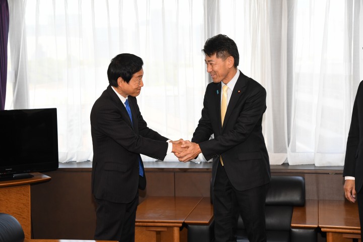 泉健太 広田一