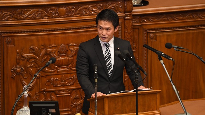 衆院本会議 小川淳也