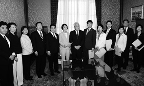 2023.10.23 児童扶養手当増額法案を衆議院に提出