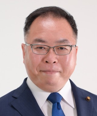 岩脇圭一