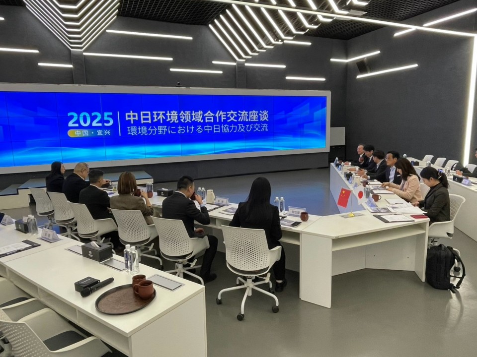 LINE_ALBUM_2025320-23党訪中団_250325_150.jpg