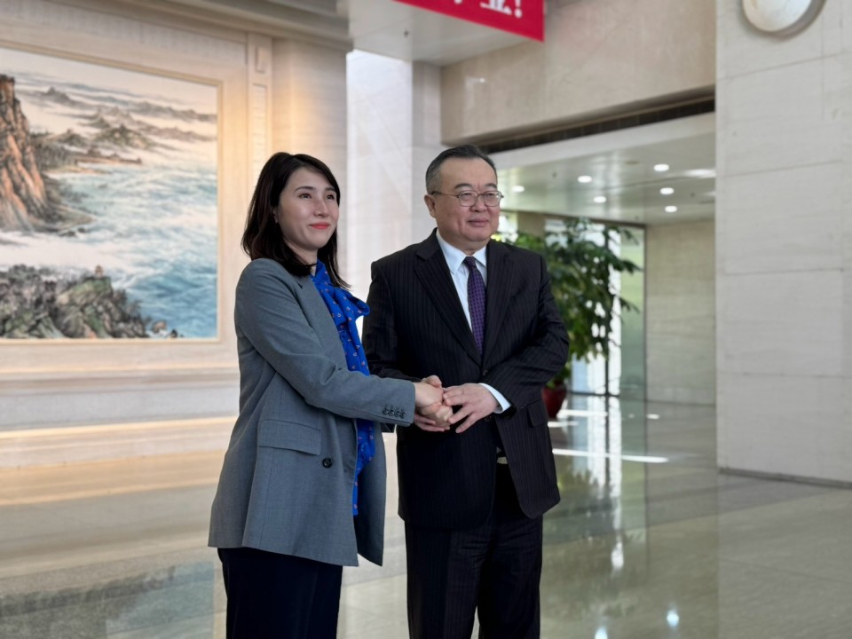 LINE_ALBUM_2025320-23党訪中団_250325_59.jpg
