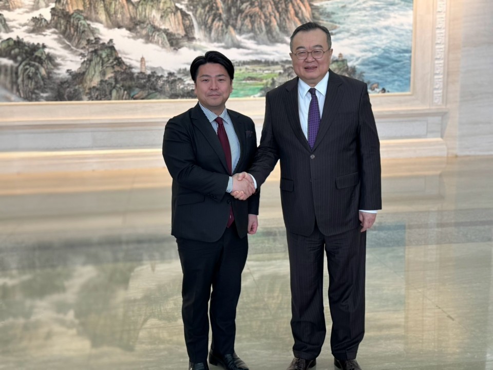 LINE_ALBUM_2025320-23党訪中団_250325_61.jpg