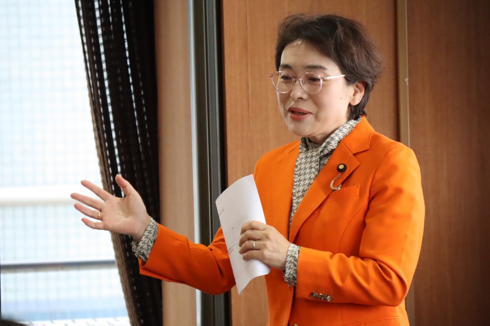 高木真理・参院議員 高木真理.JPG