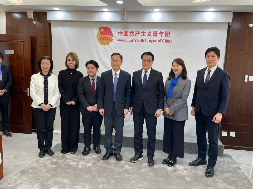 LINE_ALBUM_2025320-23党訪中団_250325_34.jpg