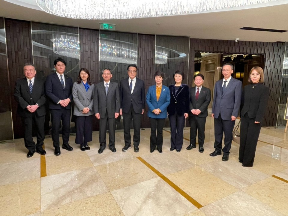 LINE_ALBUM_2025320-23党訪中団_250325_91.jpg