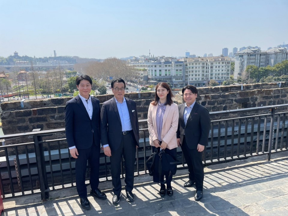 LINE_ALBUM_2025320-23党訪中団_250325_132.jpg