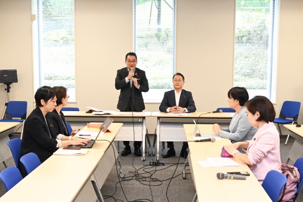 政治改革推進本部総会でSNS上の虚偽情報対策、総務省の指針案について協議