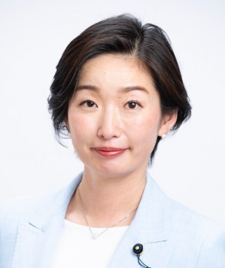 白川あゆみ