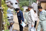 2026年9月8日　大雨被害の現場を視察する田名部幹事長ら