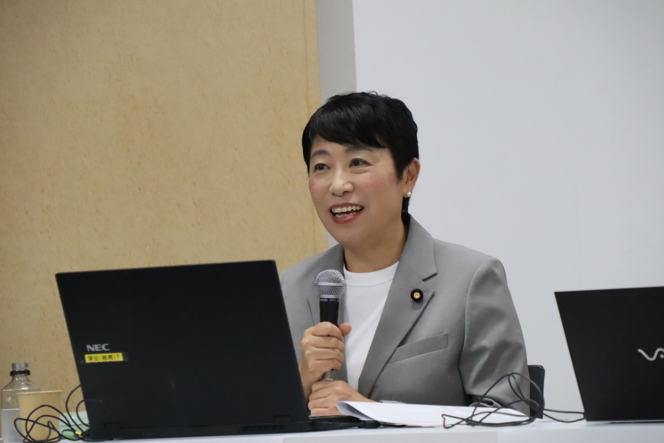 辻󠄀元清美参院議員 辻󠄀元清美参院議員