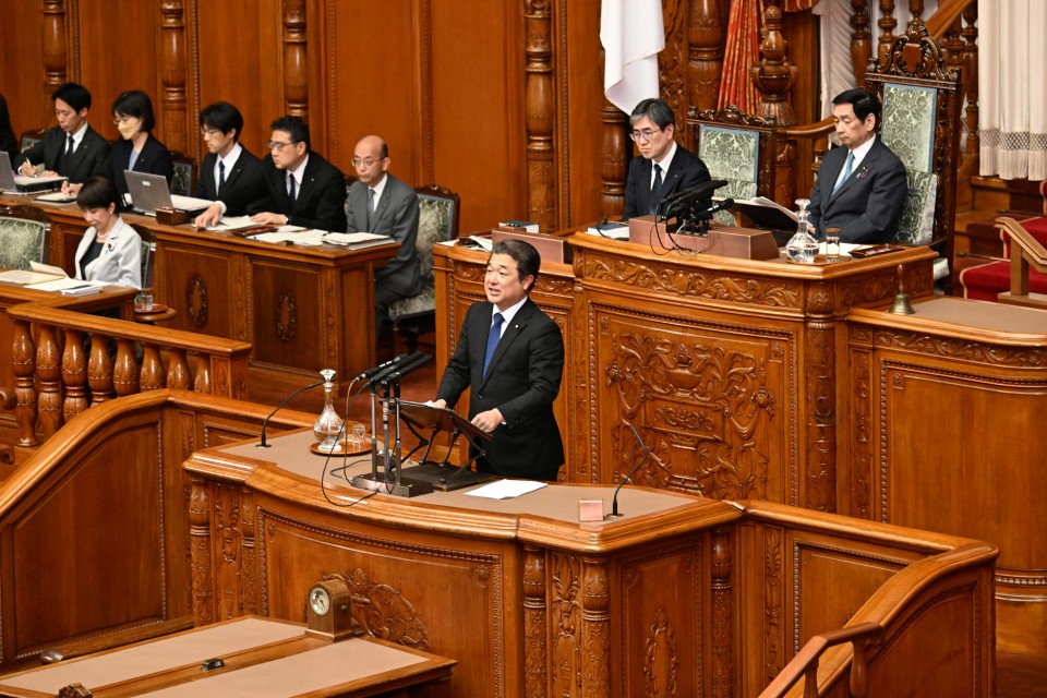 2026年4月7日【参院本会議】令和8年度予算(3案)討論 森本真治議員