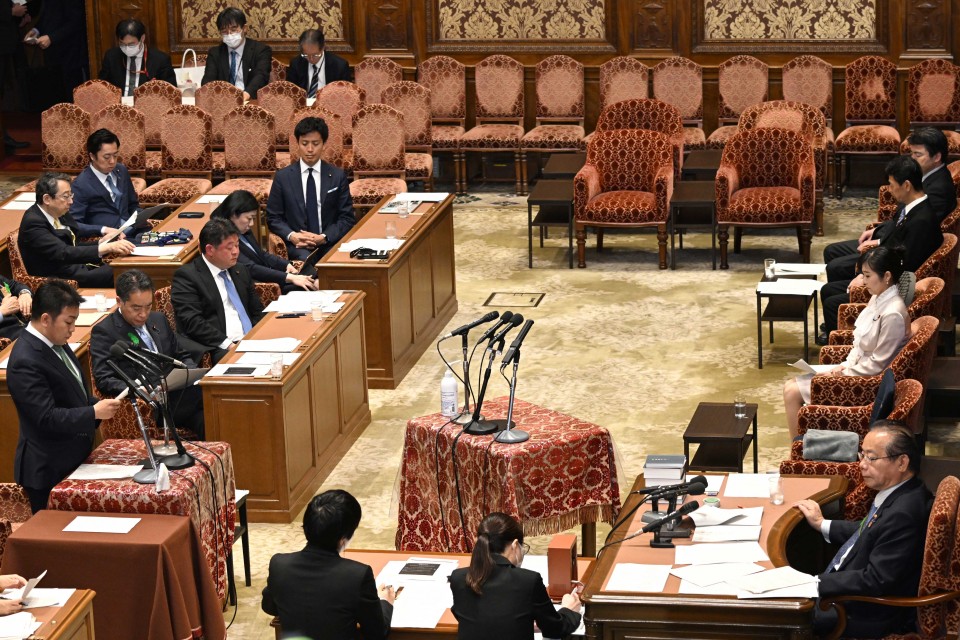 子ども・子育て支援法改正案 中谷一馬