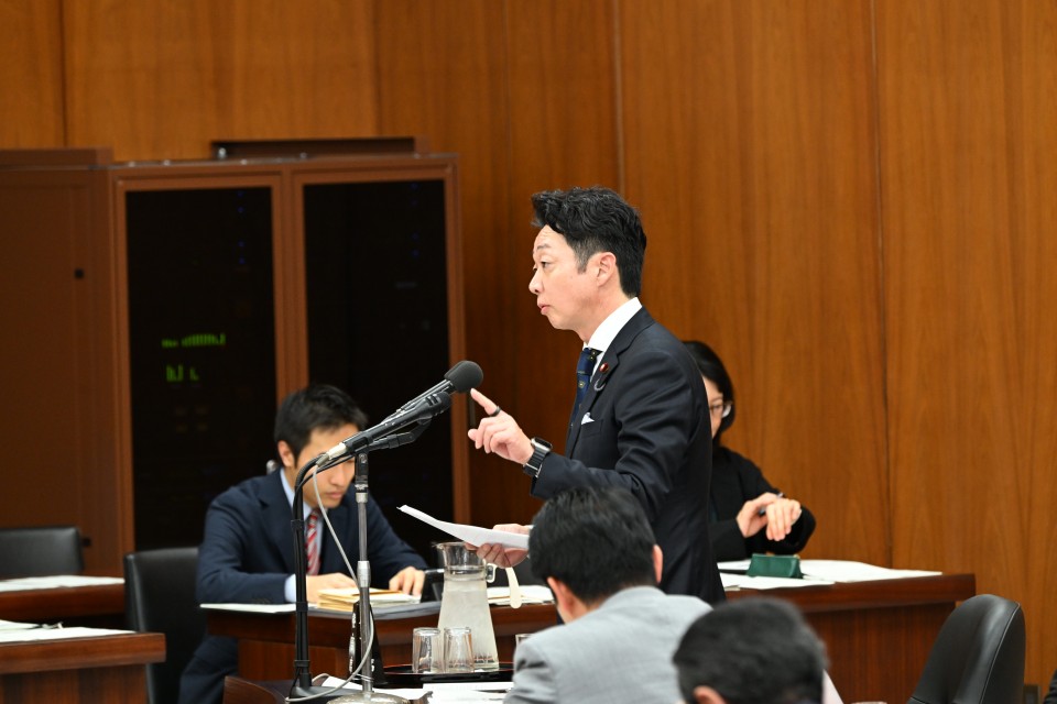 衆院政治改革特別委員会 源馬謙太郎