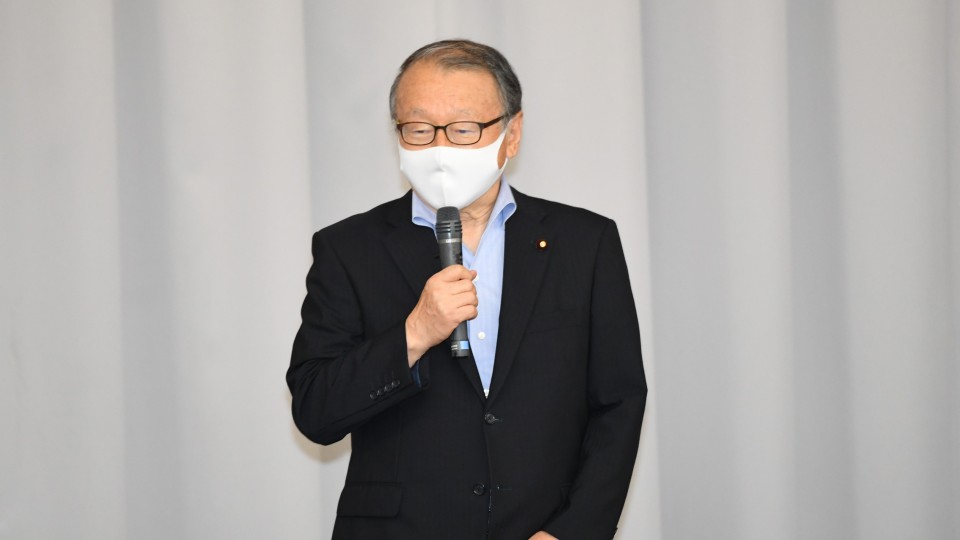 両院総会(中川会長).jpg