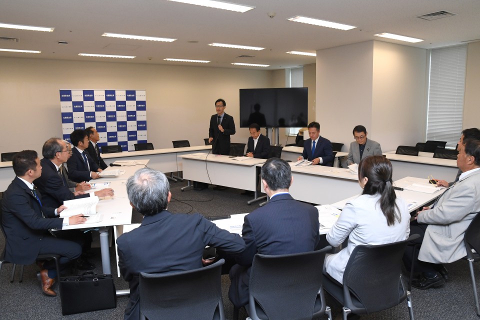 桜島火山活動対策議会協議会 小山展弘 野間健 神津たけし 野田国義