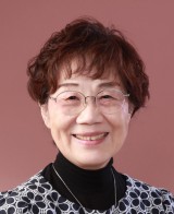 岡﨑くに子