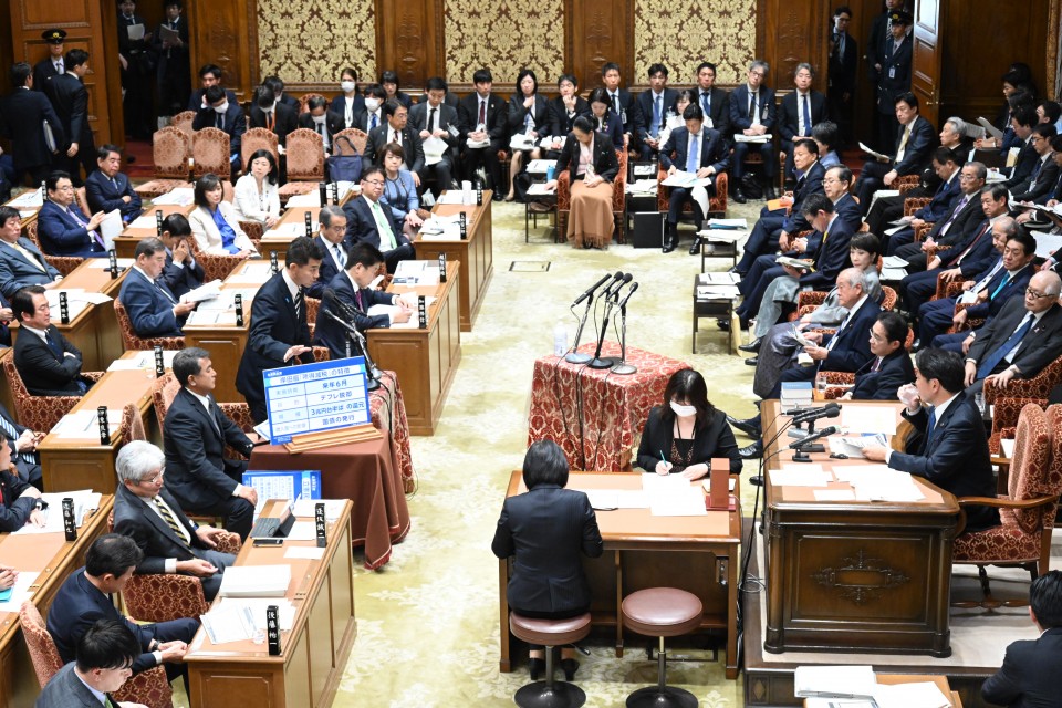 泉健太 衆院予算委員会