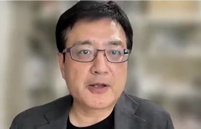 高野龍昭教授 高野先生3_rez.JPG