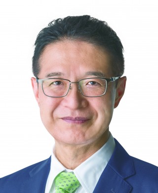 前葉泰幸