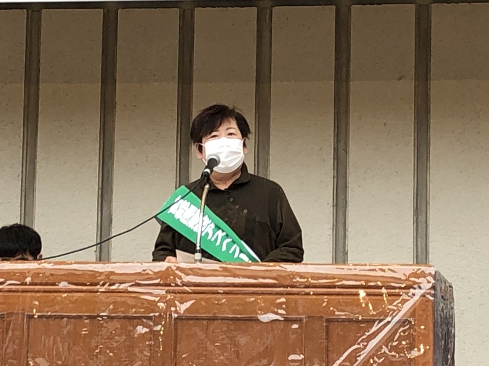 建設現場の仕事でアスベスト被害に遭い、肺炎を発症した神奈川原告団の望月道子さん IMG_4259.jpg