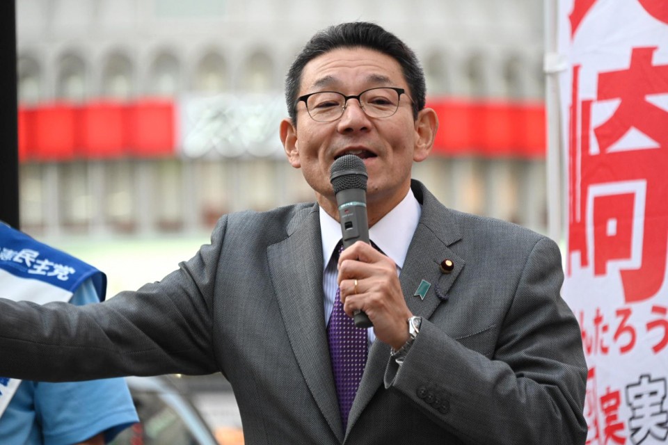 笠浩史衆院議員 LINE_ALBUM_0419@本八幡駅北口 安住淳、笠浩史、奥野総一郎、井坂信彦、湯原俊二衆院議員__2.jpg