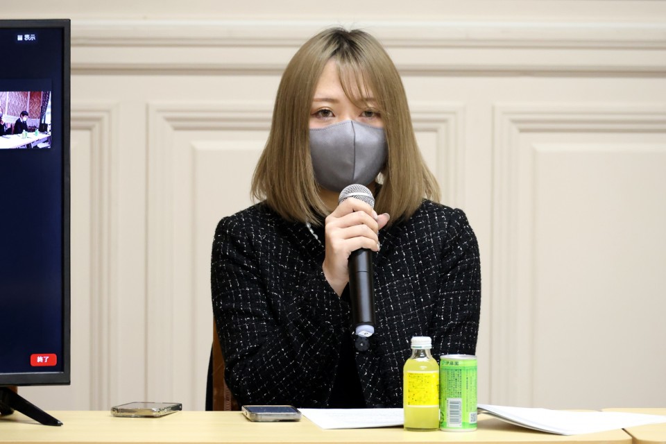 夏野ななさん 20221221_132109_re_rez.JPG