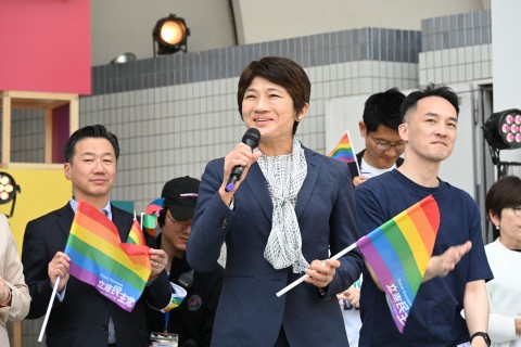 西村智奈美　福山哲郎