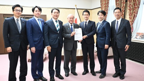小川淳也　末松義規　奥野総一郎　落合貴之　稲富修二　道下大樹　税制改正