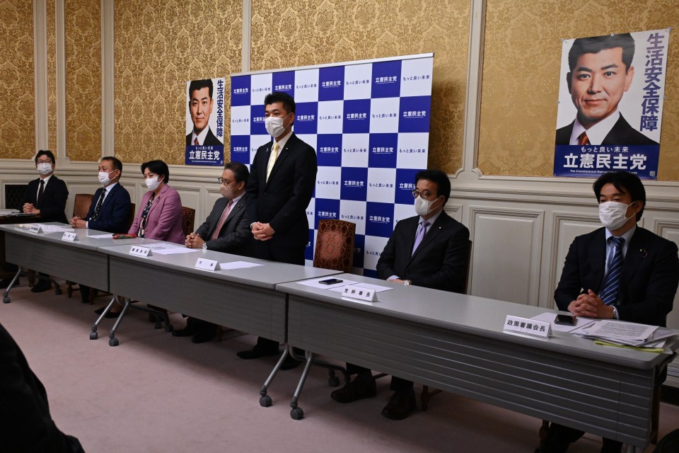 参議院総会であいさつに立つ泉代表 20221210_163210sokai.jpg