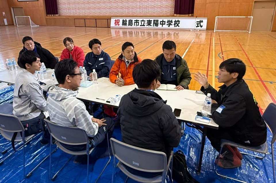 LINE_ALBUM_能登ボランティア_241127_20.jpg　伊藤俊輔　中谷一馬　山岸一生　山田勝彦　馬場雄基　奥村政佳　橋本慧悟　ボランティア