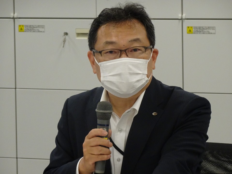 JR連合荻山市朗会長 DSC01756.JPG