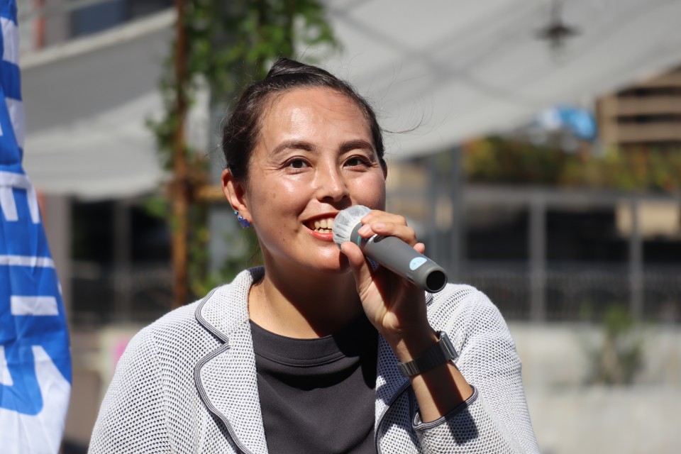 今泉真緒