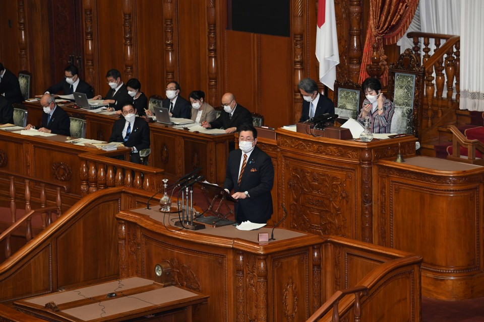 0304参本会議 古賀之士3.JPG