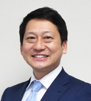 こむらさき雅史