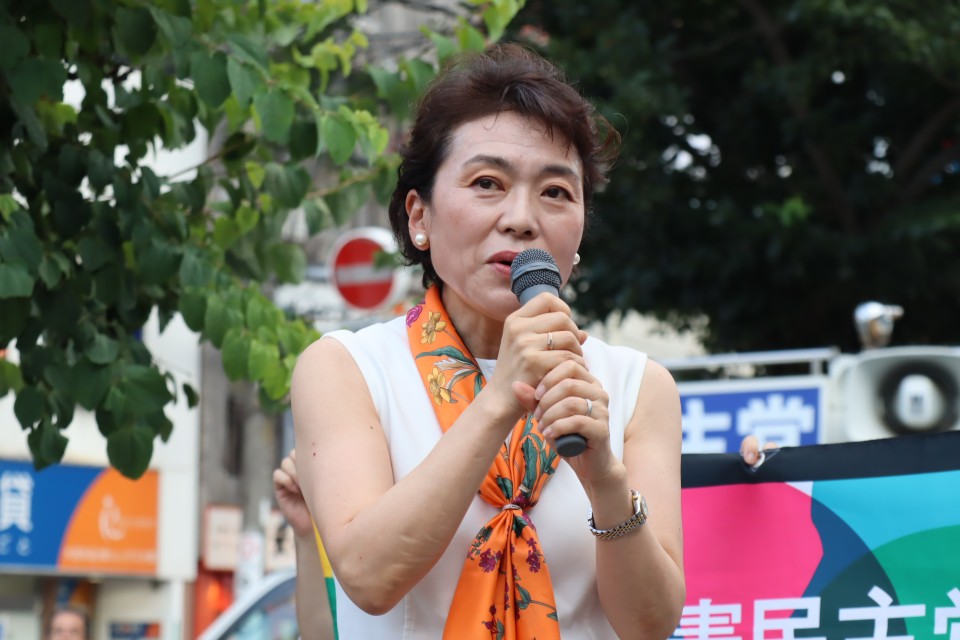 高木真理